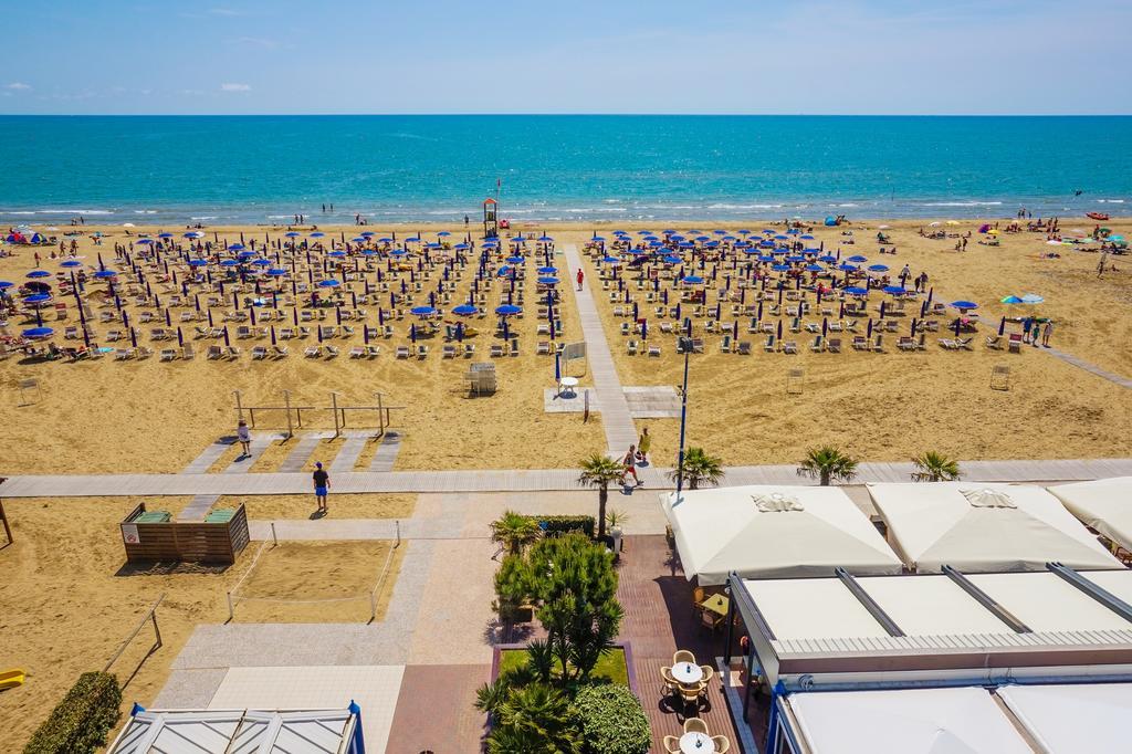 Villaggio Mare Blu Bibione Exteriör bild